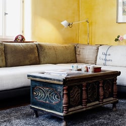 sofa mit sackleinen bespannt