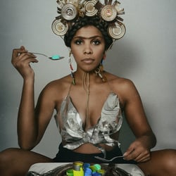 Dosen Frida Kahlo