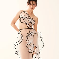 H Motiv04 JG Shiseido 213 finalCMYK