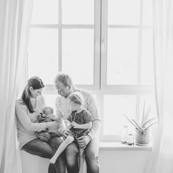Newborn-Klitzeklein-Fotografin-Simone-Bauer