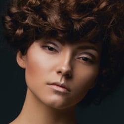 Breathe me  Lita Magazine Editorial  www.litamagazine.com  Fotograf: Hartmut Nörenberg / Hart Worx http://www.hart-worx.com/  M