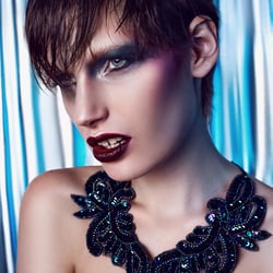 Editorial „Voltage“ für das Period Magazine