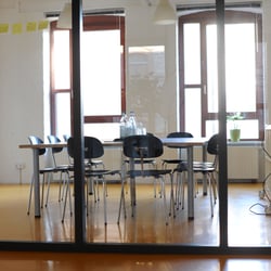1. Besprechungsraum