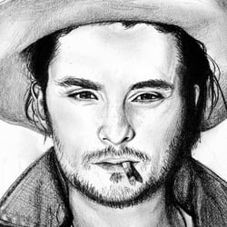 Shiloh Fernandez