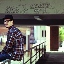 PEOPLE 5