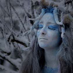 „Winter Momente“ Bodypainting und Fotoshooting zum Thema Winter