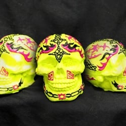 Miniskull Neon