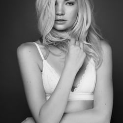 Published @ Elegant Magazin