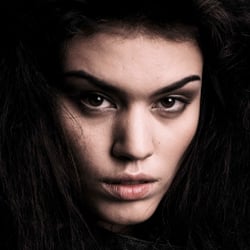 Editorial „Warrior“