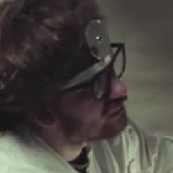 Still aus dem PeterLicht „Ende der Beschwerde“ Musikvideo (2011)