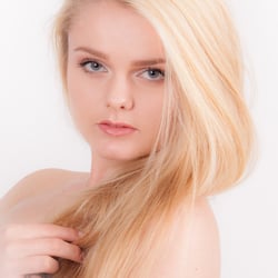 Beauty VII