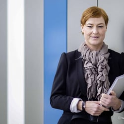 Businessfotografie & Peoplefotografie Nürnberg-Festpreis-HiT-photo-imaging-Thilo-Hirscheider-Telefon-0049−0−157523908