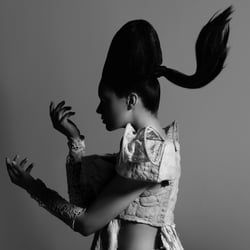 B/W