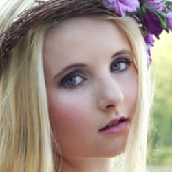 Anna-Weinhold  0352 (1)