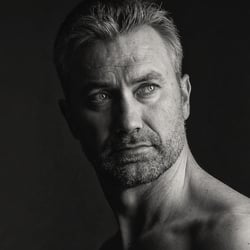 Jürgen Reinsch: People Portraits & Bewerbungsfotos Fotograf | Freising München