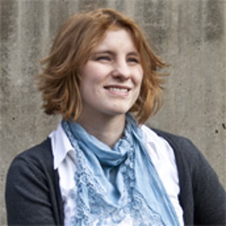 Angela Binns