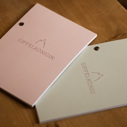 Gipfelkönig / marimaro.studio