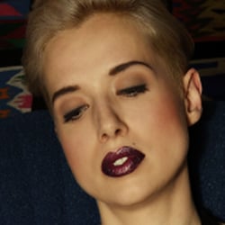 Photo: Caroline Kriechel Model: Eva Nolte