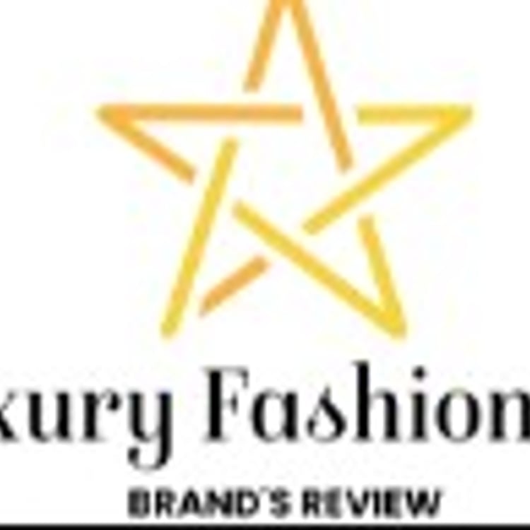 Luxury Fashionista