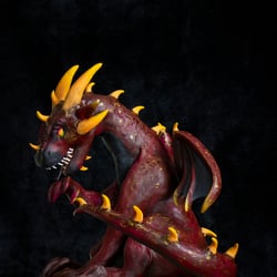 Feuerdrachen Skulptur