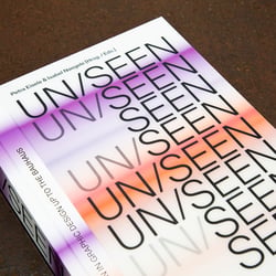 Slanted-Unseen-englisch-2