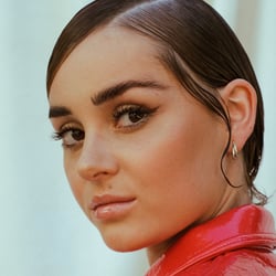 Isabell Niederländer Inka Ferbert Hannah Rombach Styling MarieClaireHihn Kunde Agentur 072022 (3)