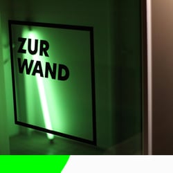 Branddesign zur Wand