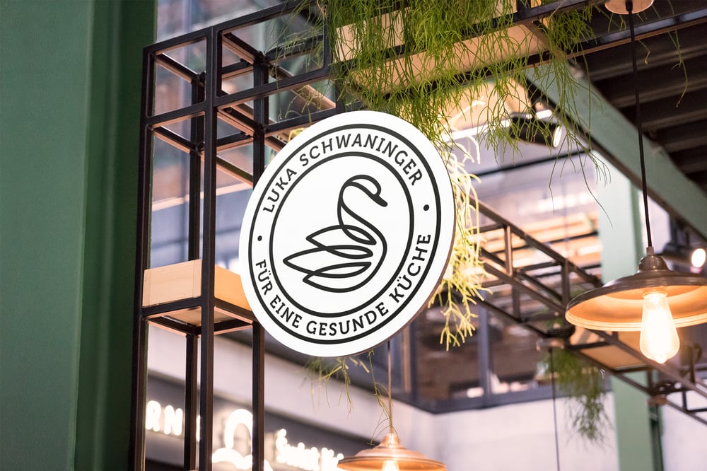 Personal Brand Design & Claim – Luka Schwaninger