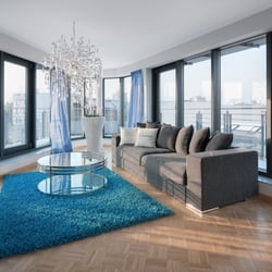 Penthouse studio Stylist