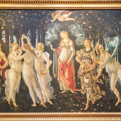 Kyra Vertes von Sikorszky entdeckt die Pracht der Renaissance