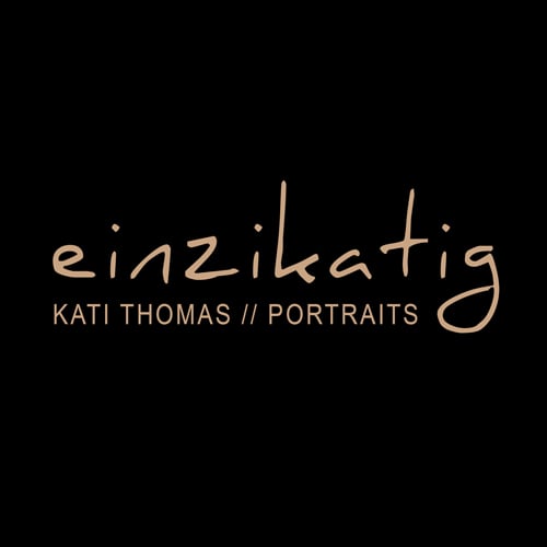 einzikatig // Portrait Photographer