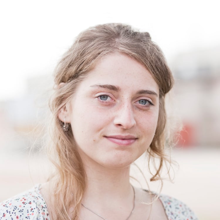 Evi Blink
