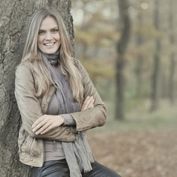 Julia Scharf