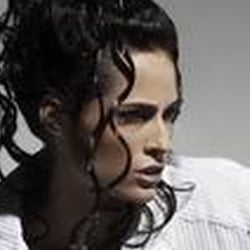 Make-up/Hair/ Produktion: Isabell von Ohlshausen