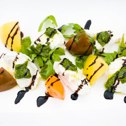 Tomaten mit Mozzarella
