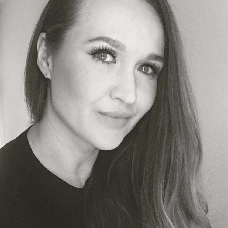 Manuela Schwozer