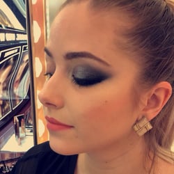 Smoky look Kadewe Charlotte Tilbery