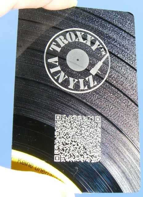 TROXXY VInylz QR-Coded Card
