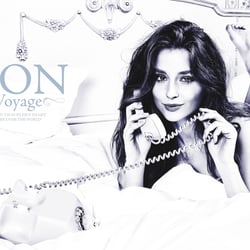 zb-agency-travel-reise-girl-telefon-model-kampagne