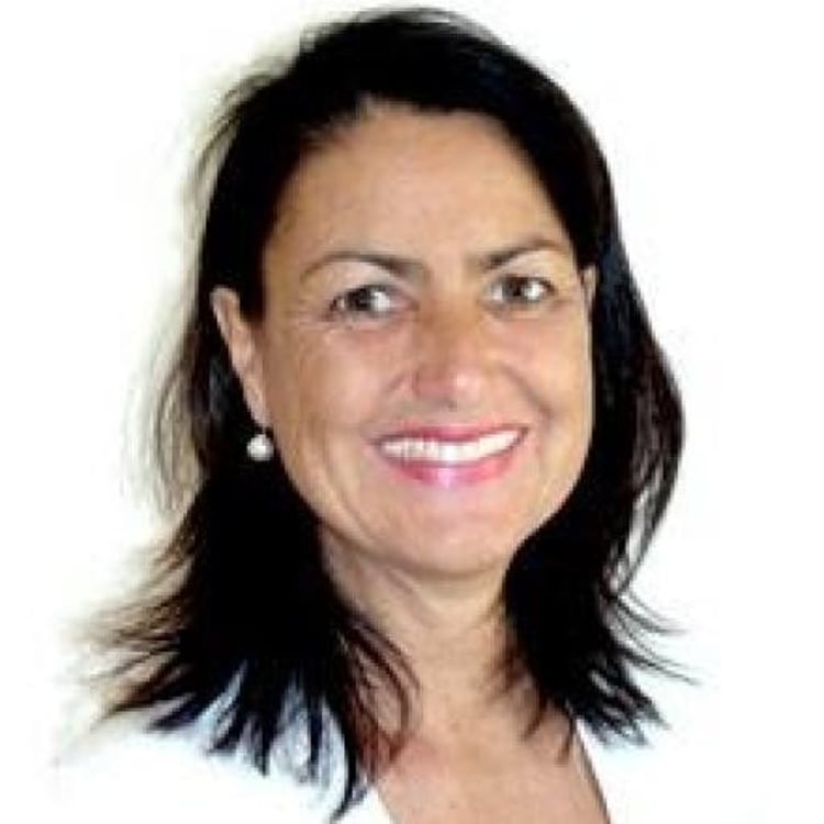 Regine Göttert