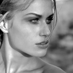 Foto Rüdiger J. Vogel  Model  Olga Calpaiu
