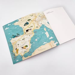 Kartenillustration „Sonne, Meer und lange Ohren“ (Lubkoll, Piper Verlag, 2022)