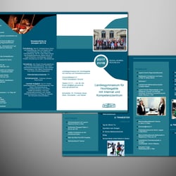Flyer für Hochschule