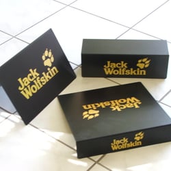 JACK WOLFSKIN HÄNDLER DEKO
