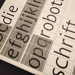»Scriptum« · Schreibmaschinenschrift · 1985