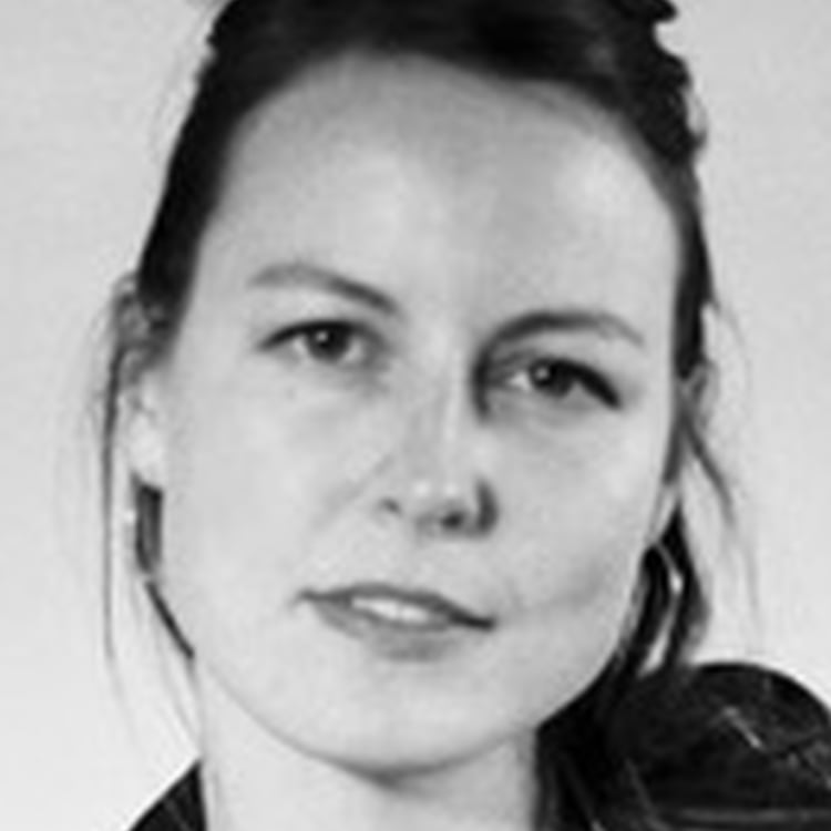 Linda D.