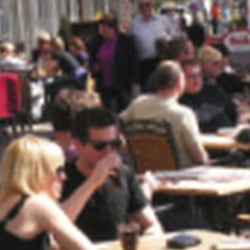 6-seitiger Flyer für ein Restaurant