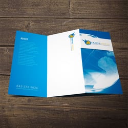 Corporate Identity / Broschüre Design von Laura Booth, Freelance Grafikerin, Göttingen, Niedersachsen, Germany