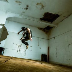 in collaboration with Wooguru (dancer)