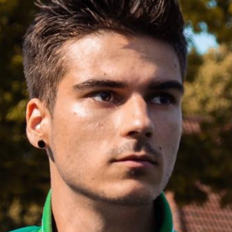 Tim Lüttgens